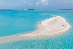 sandbank zanzibar and safari blue