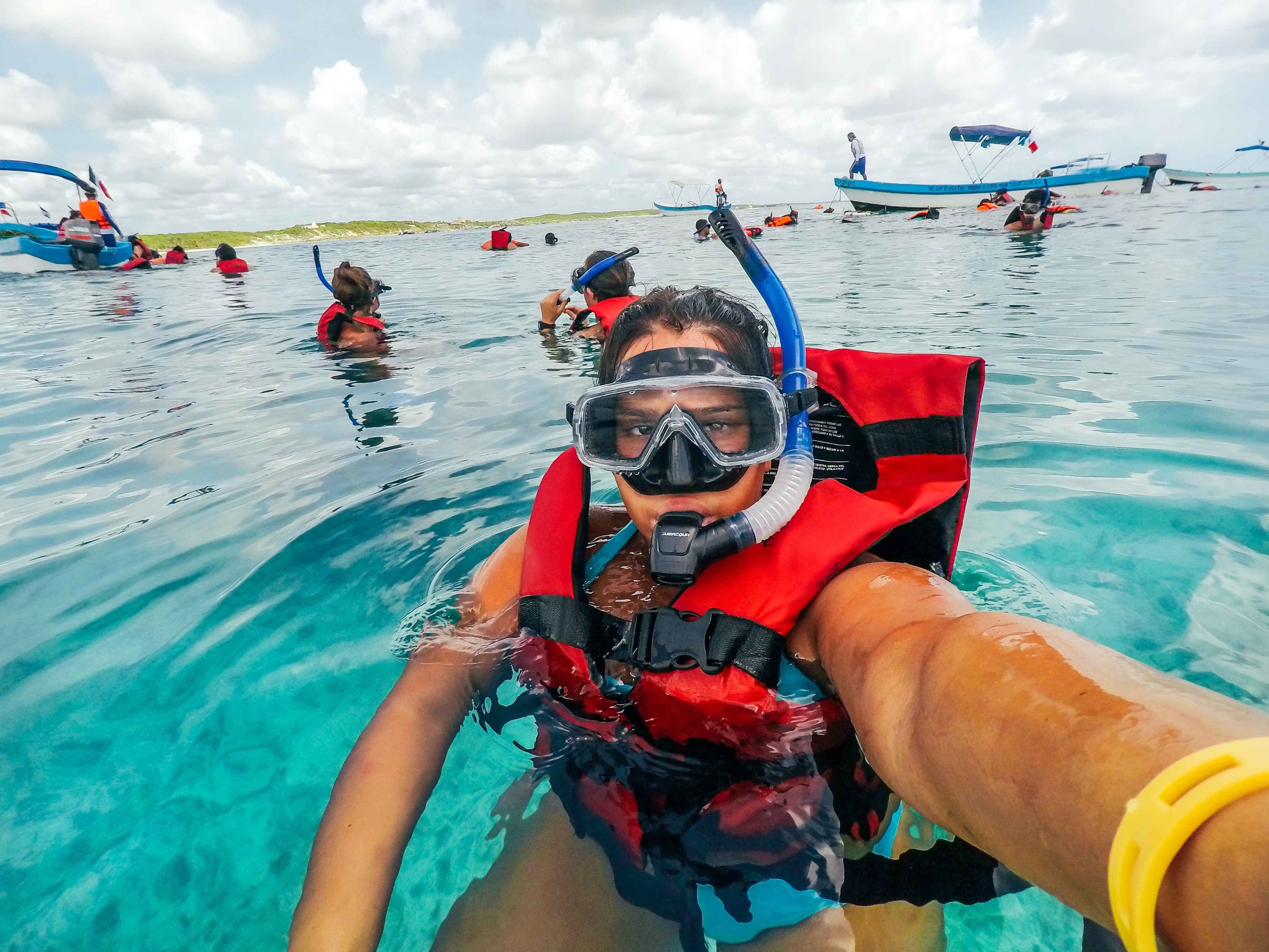 snorkeling safar bluu