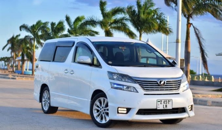 Taxi from Zanzibar Airport to Kiwengwa pickup service