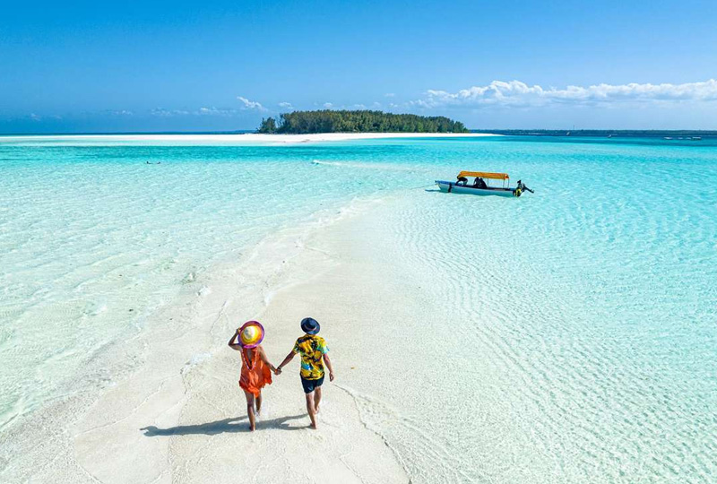 zanzibar beach with white send