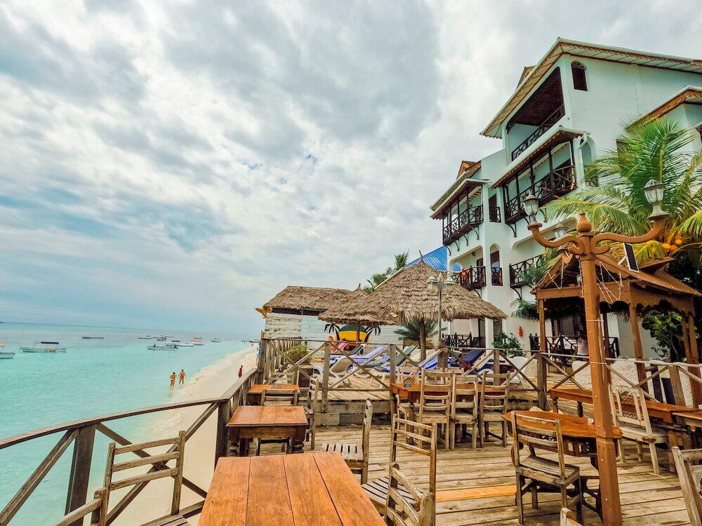 langi langi beach bungalows