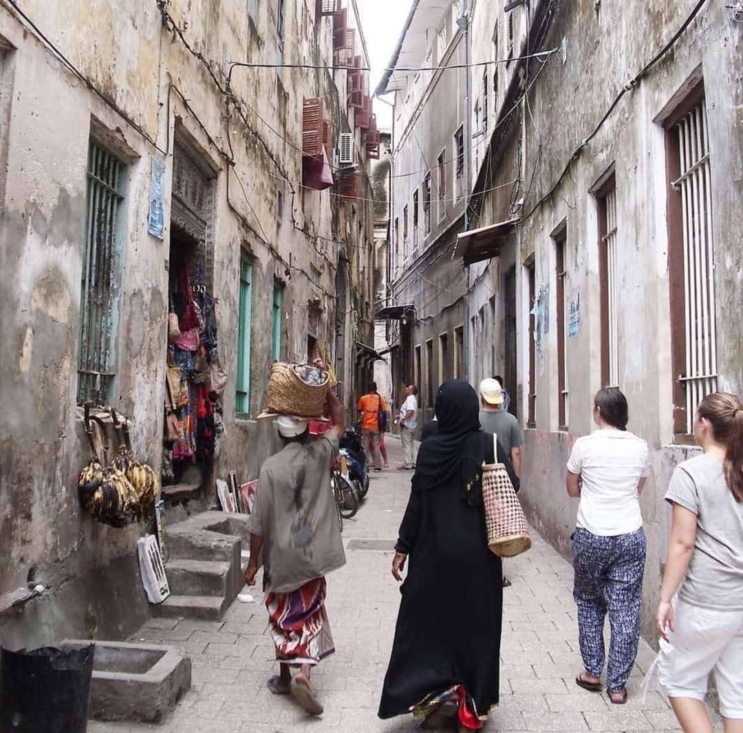 Stone Town walking tour in Zanzibar historic streets